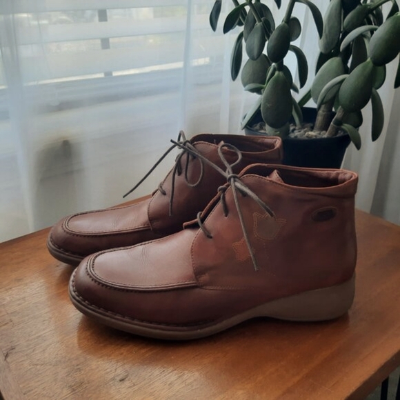 EUC Pikolinos Lace Up Ankle Chukka Boot in Cognac Sz EU41 - Picture 2 of 10